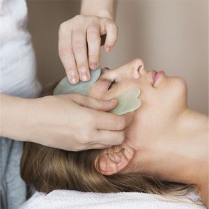 Gua Sha Gezichtsbehandeling Kort Vierkant